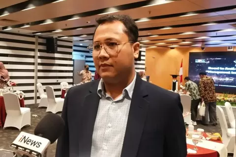 Menhub Diperiksa KPK atas Kasus Suap Jalur KA, Tama S. Langkun: Lumrah dan Biasa