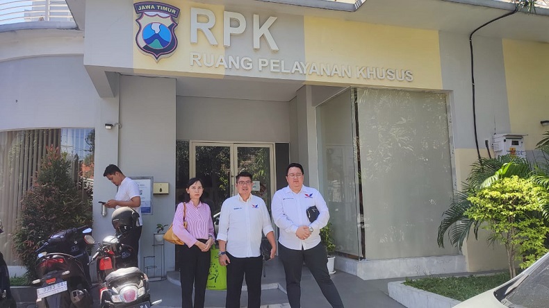 Datangi Polisi, Bacaleg Partai Perindo Bantu Pertemukan Ibu-Anak yang Terpisah 2 Tahun  