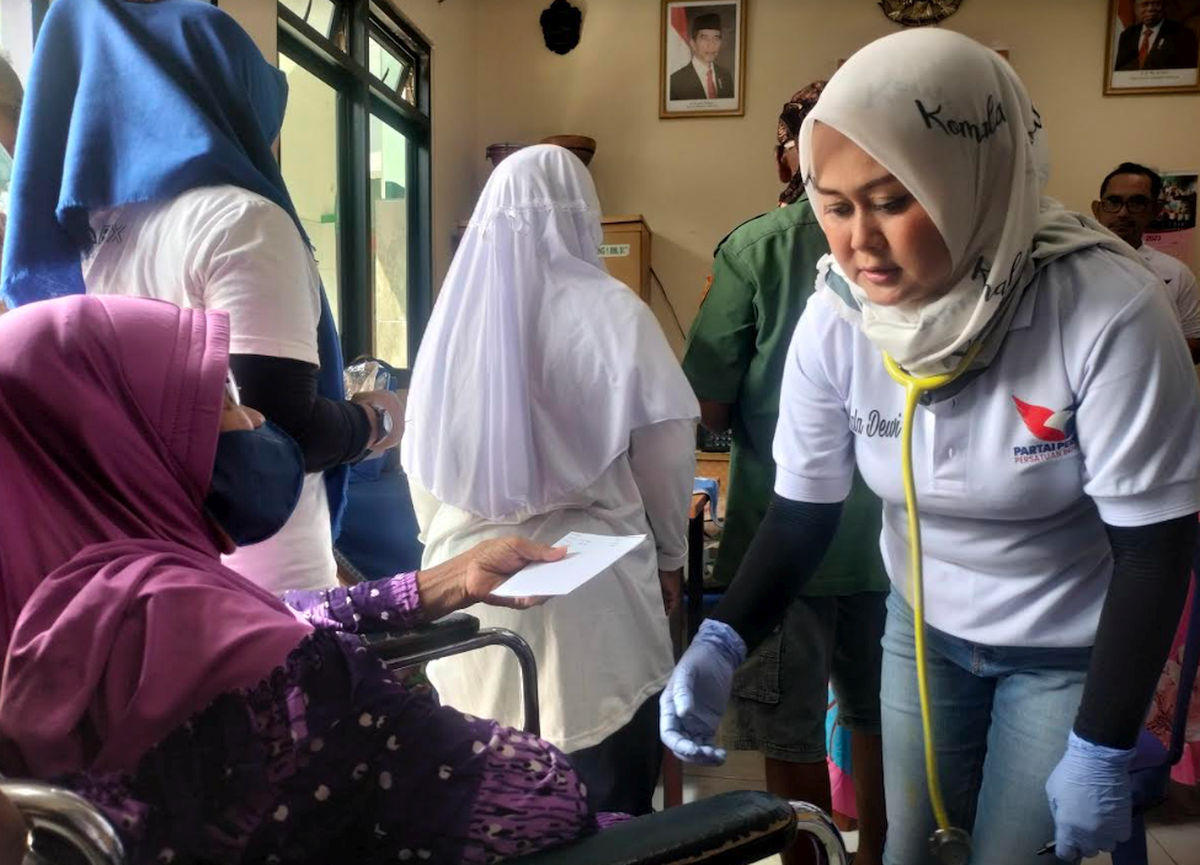 Warga Antusias Sambut Kartini Perindo Cek Kesehatan dan Pembagian Obat Gratis di Koja