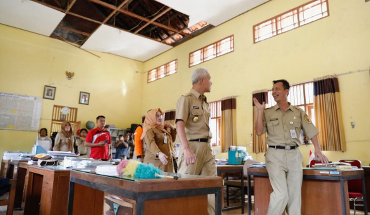 Korban Gempa Wonogiri Dikunjungi Ganjar, Yerry Tawalujan: Bacapres yang Gerak Cepat Membantu Rakyat, Jokowi Banget!