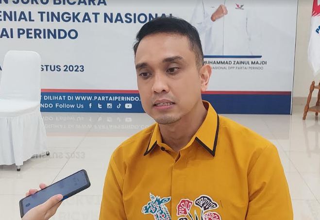 Aiman Widjaksono Ingatkan Juru Bicara Selebritis dan Zilenial Pentingnya Kemampuan Komunikasi