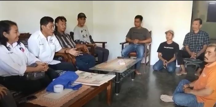 Bagikan Ratusan KTA Berasuransi di Tulungagung, RPA Perindo: Warga Sangat Antusias
