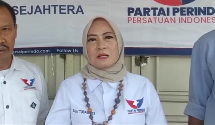 Bagikan KTA Berasuransi, Bacaleg Sebut Partai Perindo Hadir Berikan Manfaat ke Masyarakat