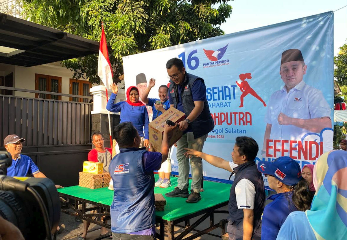 Effendi Syahputra Gelar Senam Sehat, Ketua RT Sebut Partai Perindo Produktif di Bidang Ekonomi