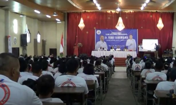 Bacaleg Partai Perindo Febri Parsa Sihombing Terharu Warga Humbahas Menyambutnya dengan Meriah