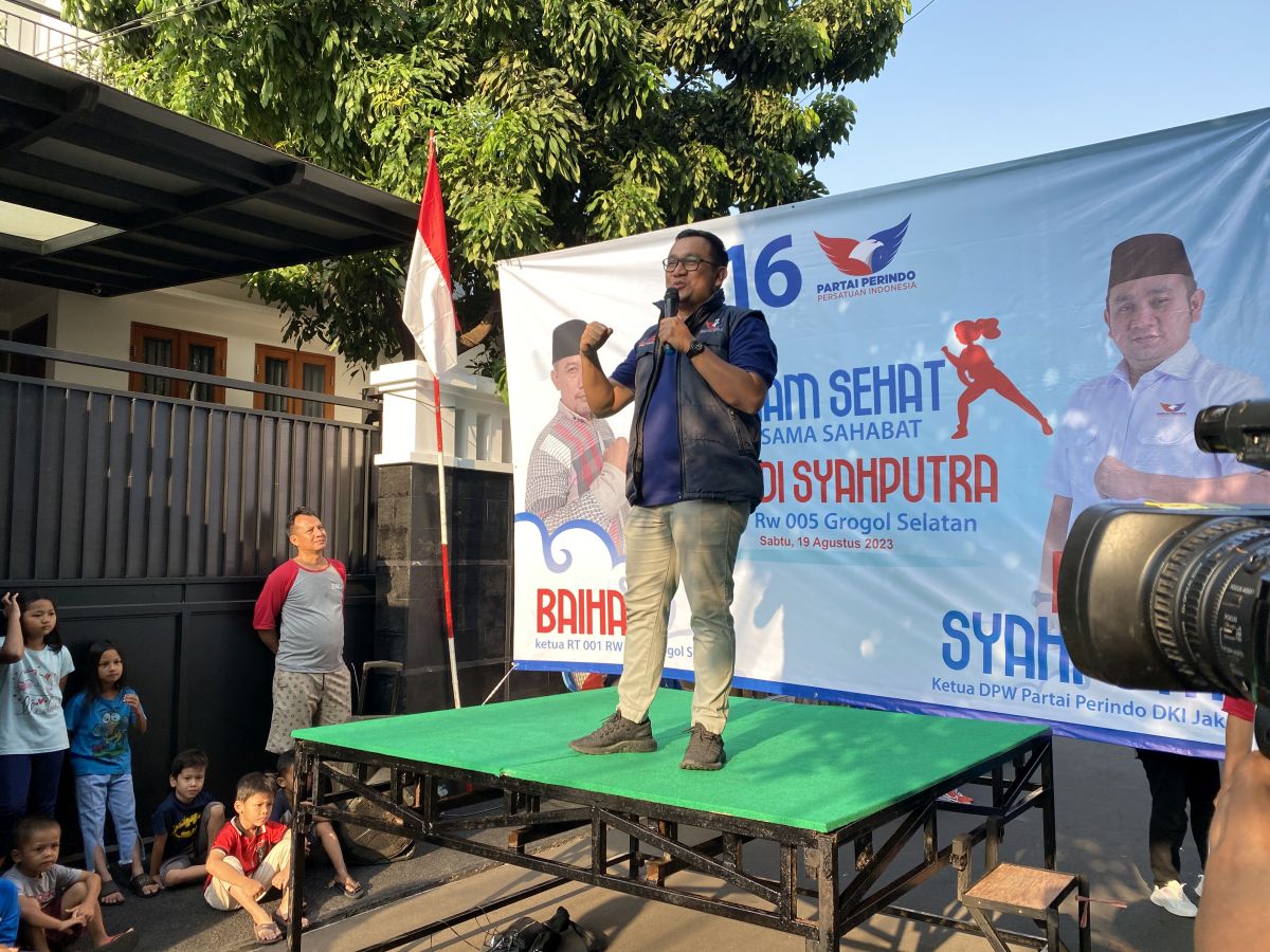 Gelar Senam Bersama, Effendi Syahputra Ingin Warga Jakarta Hidup Sehat