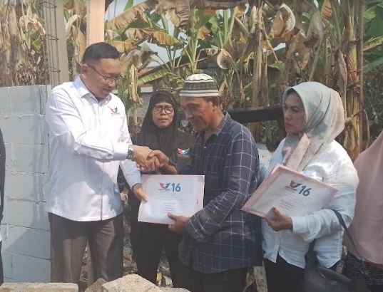 Bacaleg Pusat hingga Daerah Turut Hadir Penyerahan Bantuan, Bukti Partai Perindo Peduli Rakyat Kecil
