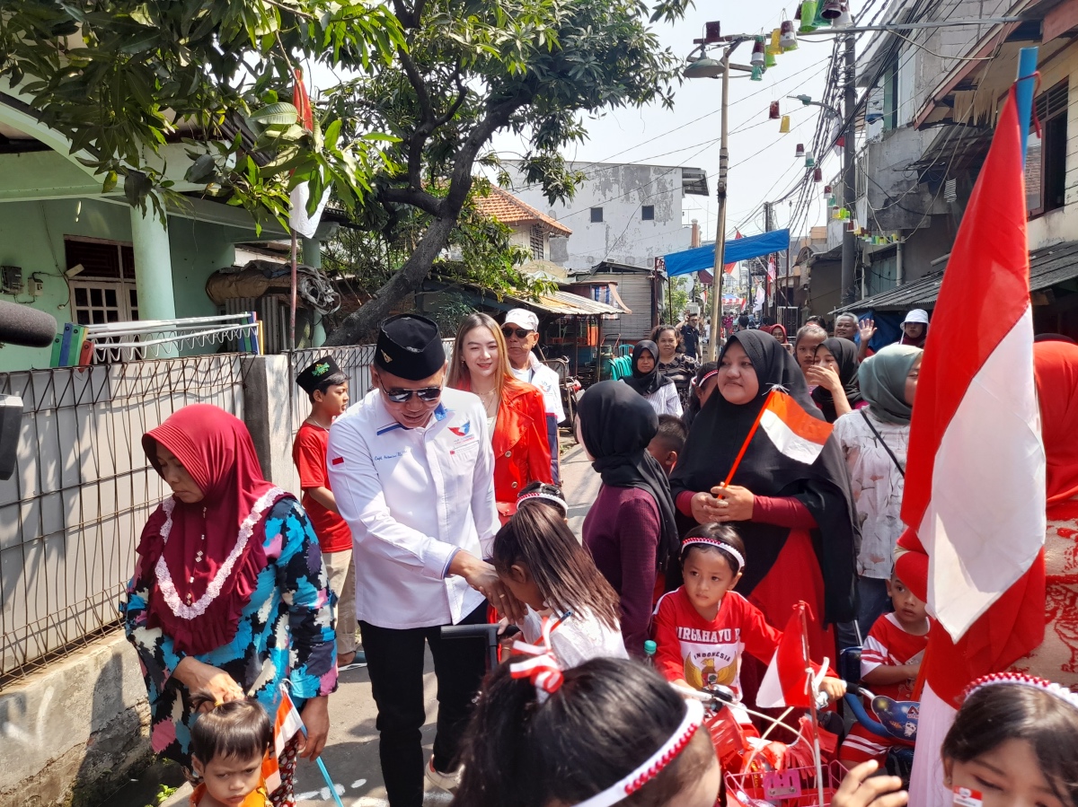 Ketua DPD Partai Perindo Jakut Buka Perayaan HUT RI ke-78, Warga: Seneng Banget!
