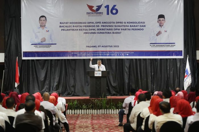 Konsolidasi di DPW Perindo Sumbar, Hary Tanoe: Semua Kader dan Caleg Harus Paham Strategi Kita!