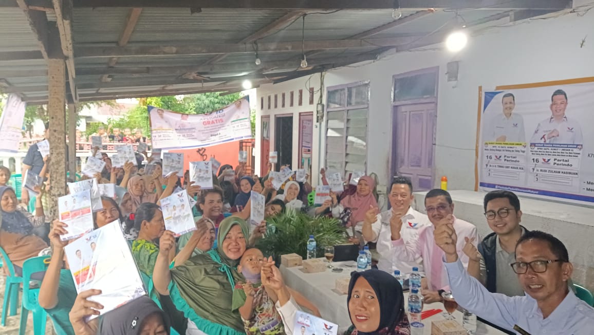 Bacaleg Partai Perindo Tengku Erry Nuradi Disambut Meriah Masyarakat Medan Deli