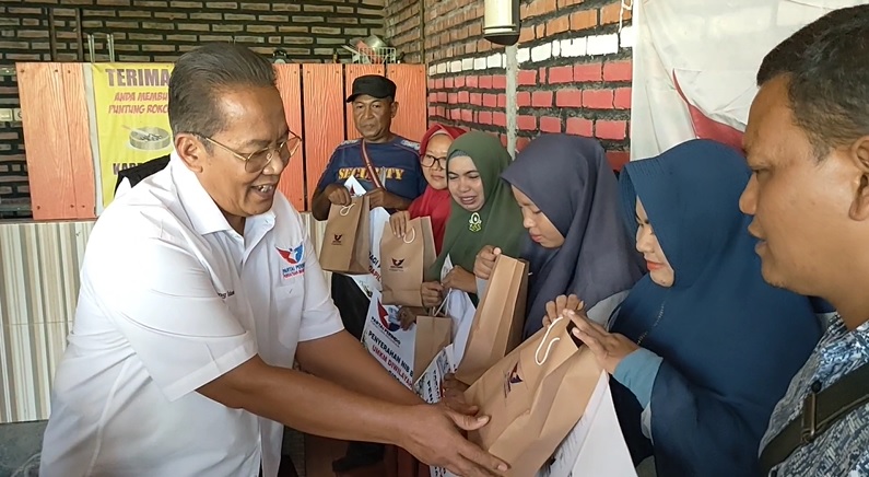 Bagikan Santuan KTA Berasuransi, Anang Iskandar: Bukti Partai Perindo Peduli dan Cepat Layani Masyarakat