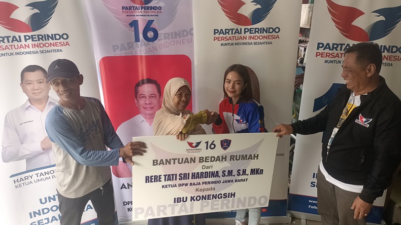 Rere Tati dan Partai Perindo Depok Salurkan Bantuan Bedah Rumah di Rangkapan Jaya 