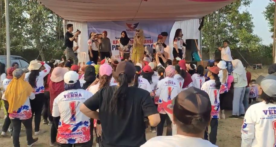 Dapat KTA Perindo Berasuransi, Warga Kediri: Membantu Sekali Buat Masyarakat Menengah ke Bawah