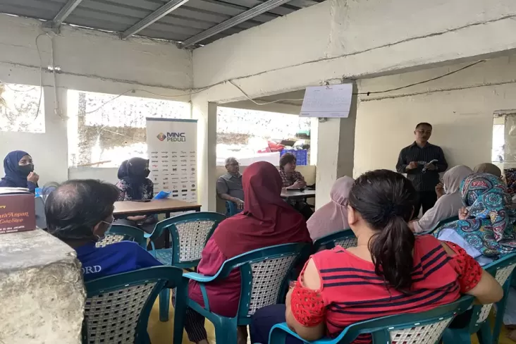 Pemeriksaan Kesehatan di Gandaria Utara, Bacaleg Partai Perindo Berikan Tips Hidup Sehat 