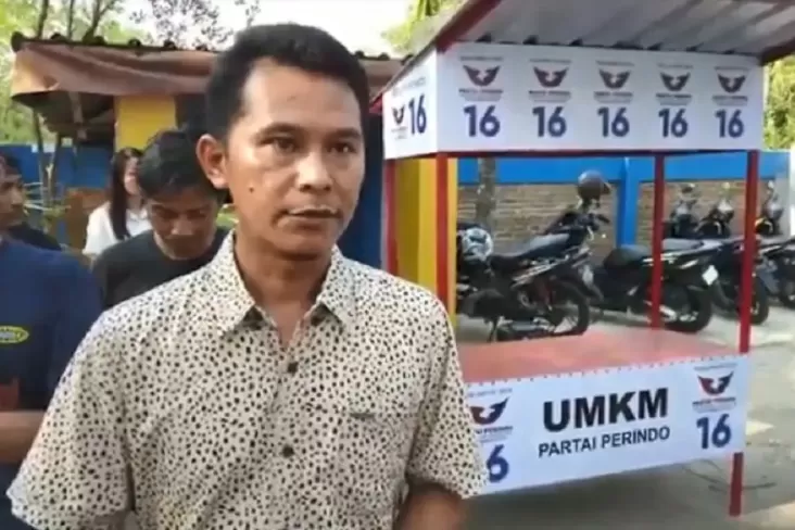 Dapat Bantuan Gerobak Gratis, Pedagang di Jepara: Terima Kasih Partai Perindo 