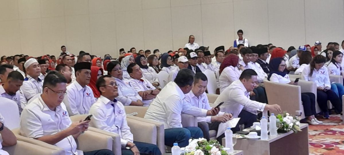 Ratusan Bacaleg Partai Perindo Jambi Dengarkan Arahan Ketum Hary Tanoe