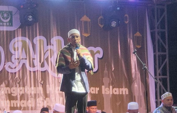 TGB Minta Umat Tak Boleh Menghujat Pemimpin