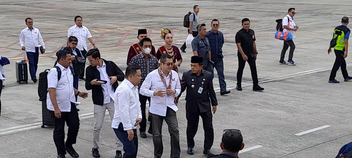 Tiba di Jambi, Hary Tanoe Disambut Gubernur hingga Ketua DPW Partai Perindo Hendry Attan