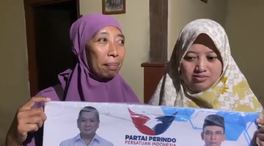 Dapat Klaim KTA Berasuransi Partai Perindo, Warga Blitar Ucapkan Terima Kasih