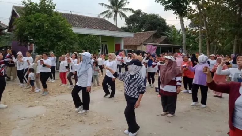 Bacaleg Partai Perindo Dyah Anita Prihapsari Ajak Warga Tangerang Senam Bersama