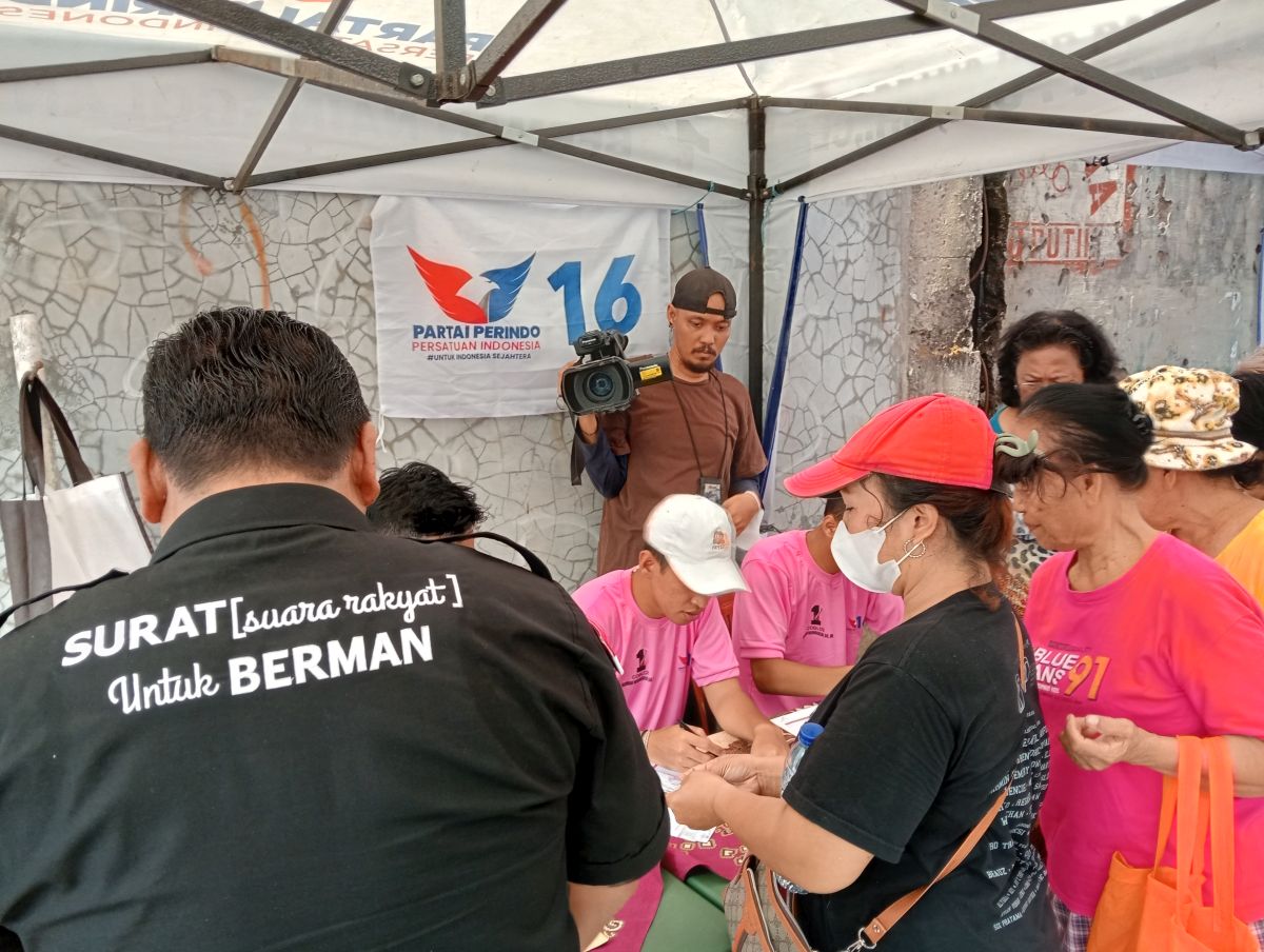 Bazar Sembako Murah Partai Perindo, Warga: Sangat Perhatian Kepada Rakyat