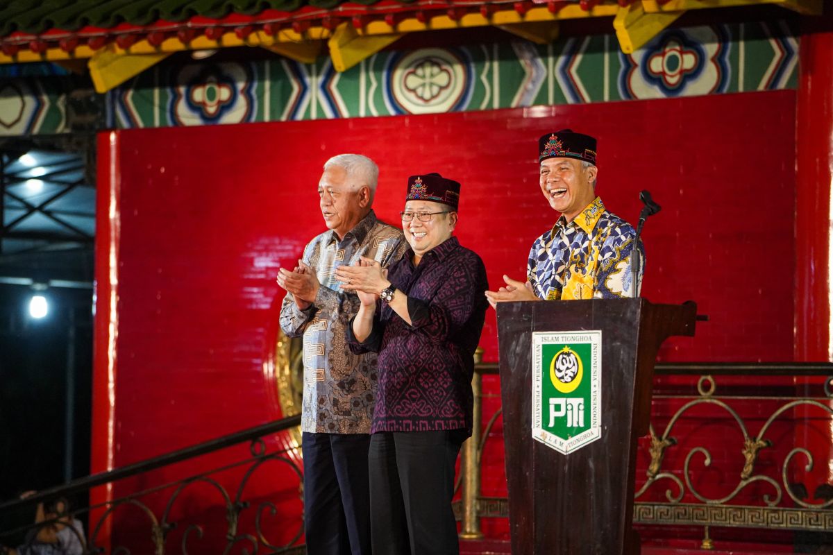 Ganjar dan Hary Tanoe Hadiri Milad ke-21 Masjid Ceng Hoo, Partai Perindo: Simbol Perdamaian Umat Beragama