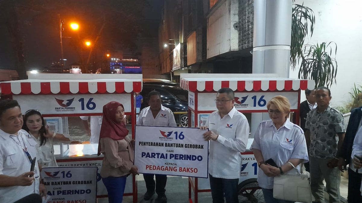 Hary Tanoe Ungkap Gerobak Perindo Bikin Omzet UMKM Meningkat Pesat