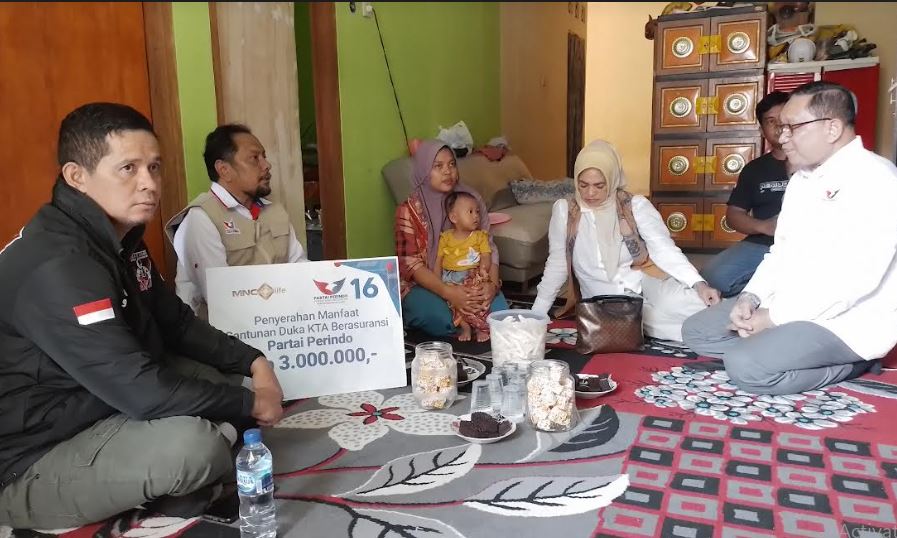 Terima Klaim KTA Asuransi Partai Perindo, Ahli Waris Korban Kecelakaan Sangat Terbantu