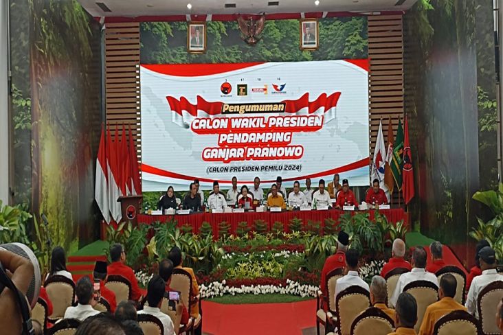 Megawati: Kita Persembahkan Kemenangan Rakyat Melalui Ganjar dan Mahfud MD! 