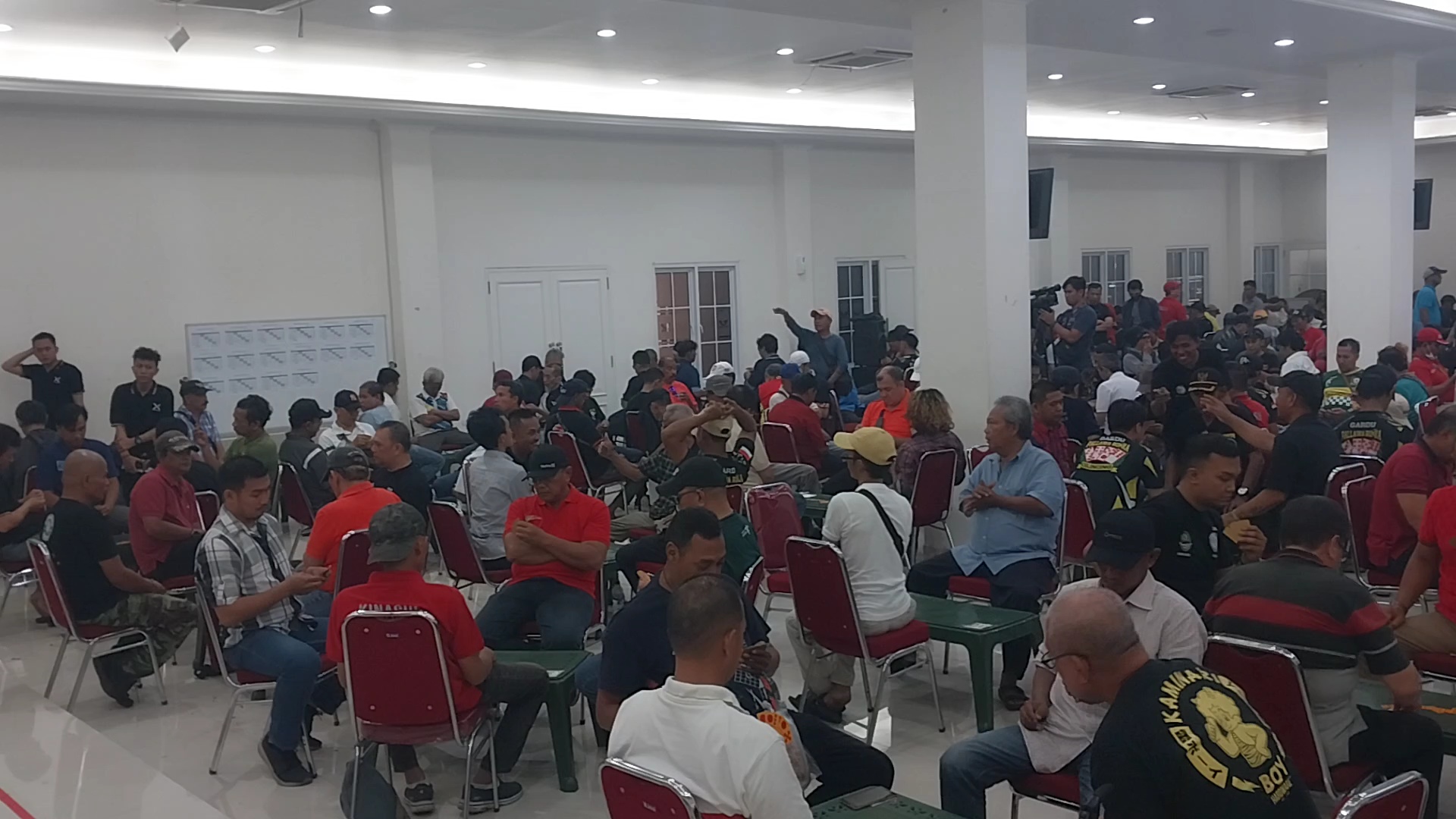 Partai Perindo dan Relawan BeJo Gelar Lomba Domino, Peserta Sambut Antusias