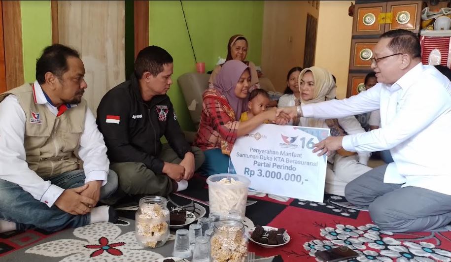 Pemegang KTA Berasuransi Wafat, Partai Perindo Berikan Klaim ke Ahli Waris di Cianjur