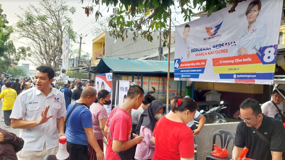 Partai Perindo Gelar Pasar Murah, Bacaleg Boan Sianipar: Kita Jalin Hubungan dengan Warga