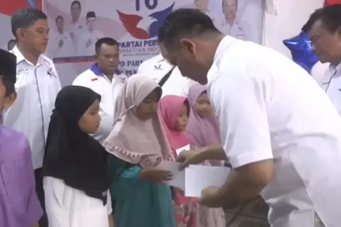 Peringatan HUT Ke-9, Partai Perindo Pematang Siantar Bagi-bagi Sembako dan Santuni Anak Yatim 