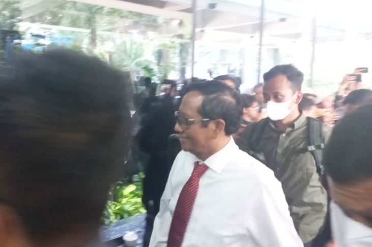 Pertama Kali, Mahfud MD Hadiri Rapat TPN Ganjar Presiden