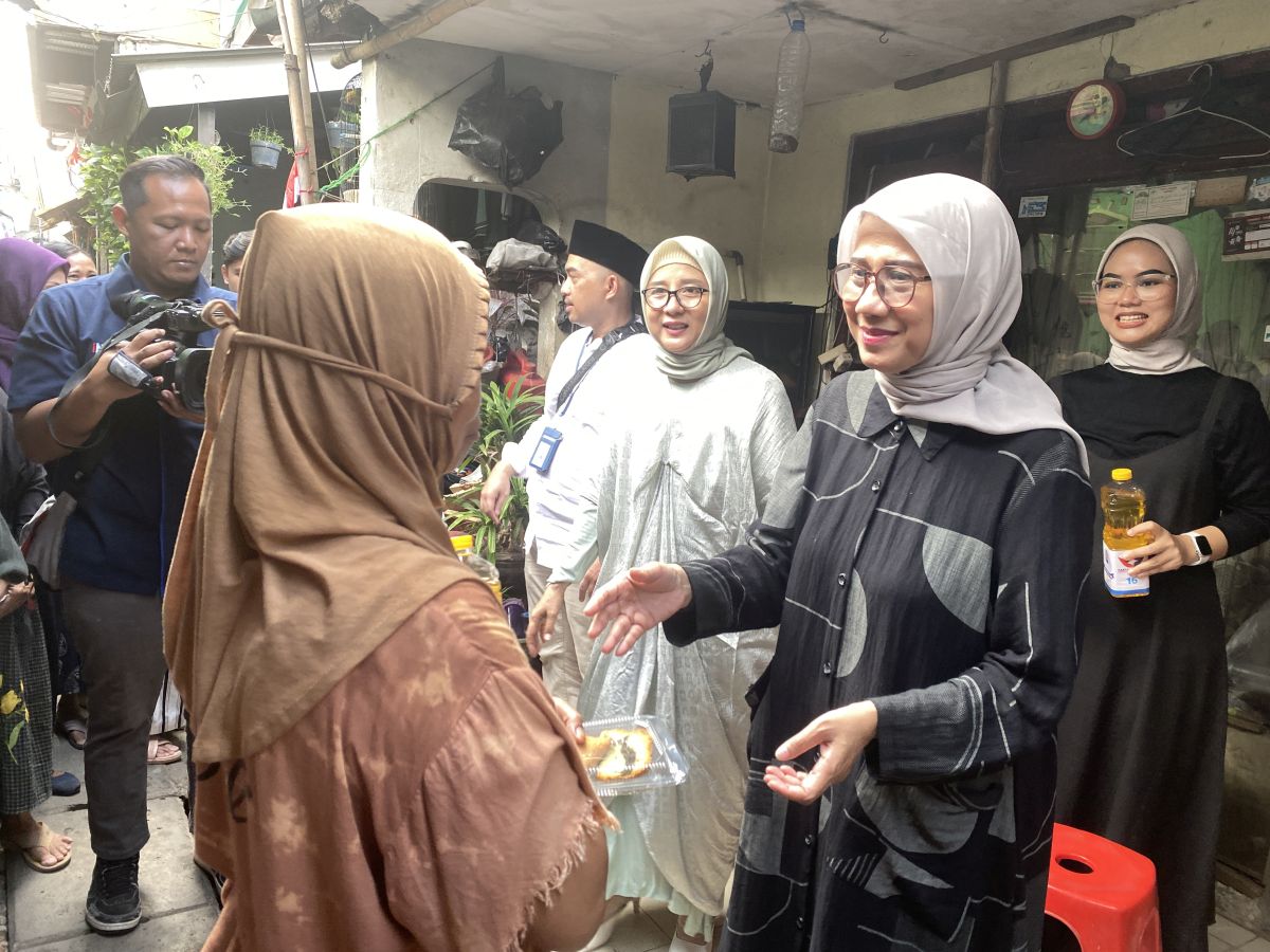 Sowan ke Pejaten Barat, Bacaleg Partai Perindo Alva Ruslina Ajak Masyarakat Pilih Wakil Rakyat Mewakili Suara Perempuan