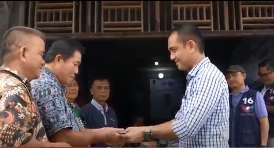 Sosialisasikan KTA Partai Perindo Berasuransi, Bacaleg Leader Daeli Kunjungi Nias Selatan