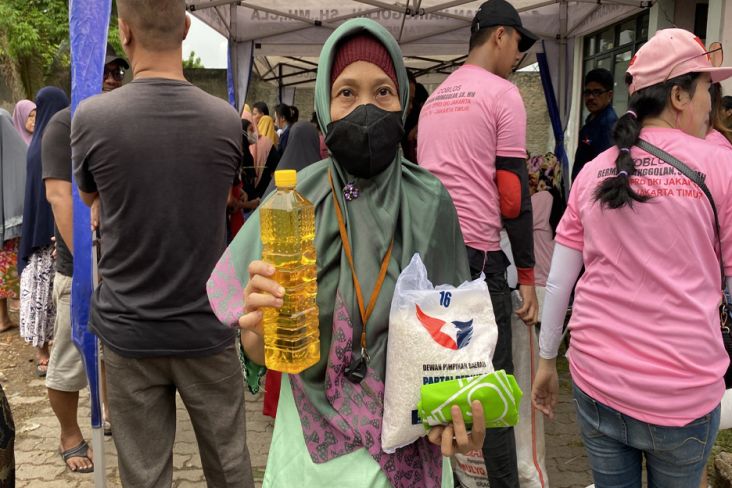 Apresiasi Bazar Sembako Murah dari Caleg Partai Perindo di Cakung, Warga: Sangat Membantu