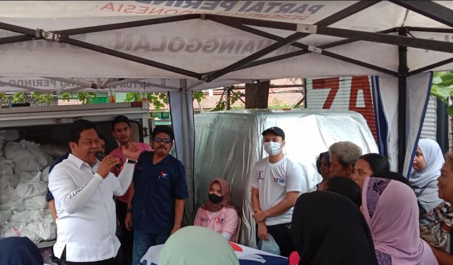 Bazar Murah 500 Paket Sembako Disambut Antusias Warga, Akui Semakin Mengenal Partai Perindo