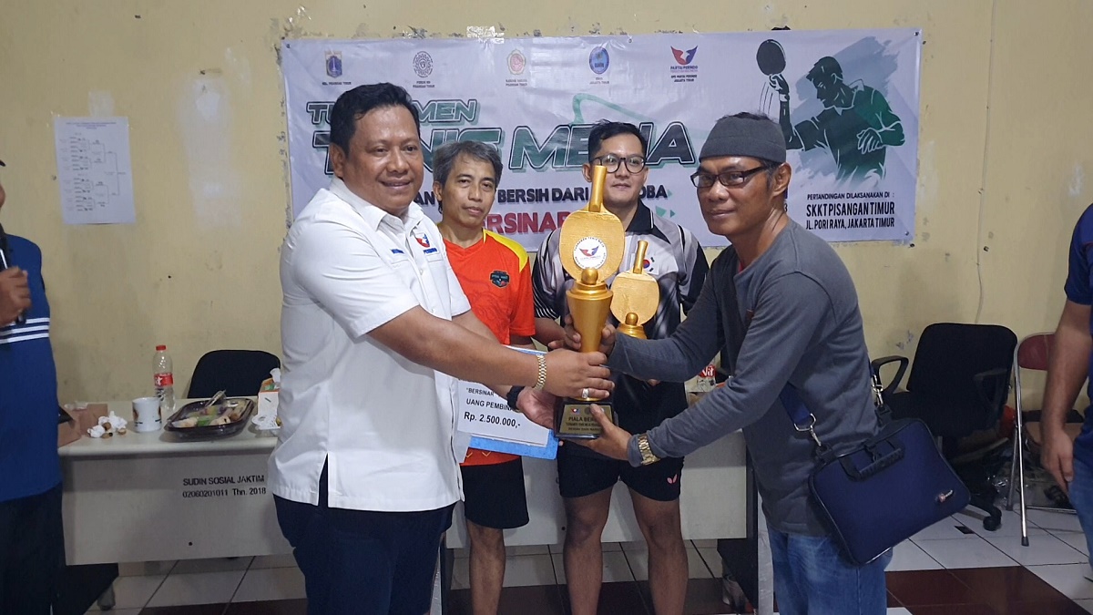 Partai Perindo Gelar Kompetisi Tenis Meja di Pulogadung, Warga Apresiasi