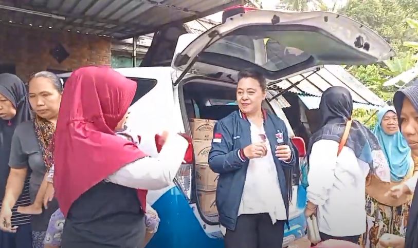 Partai Perindo Bali Gelar Pasar Minyak Goreng Murah, 300 Liter Habis Diserbu Emak-Emak