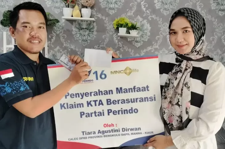 Warga Bengkulu Selatan Semringah Terima Klaim KTA Perindo Berasuransi 