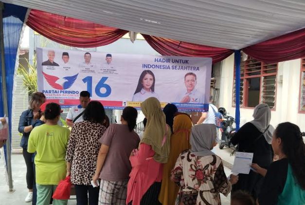 Ada Sembako Murah Partai Perindo, Warga Cempaka Baru: Sangat Membantu