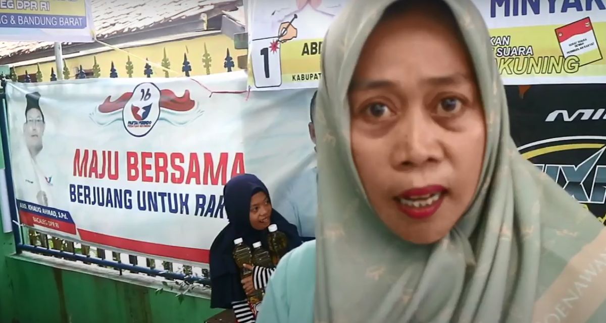 Antusias Ikuti Bazar Murah, Warga Bandung Doakan Partai Perindo Makin Sukses