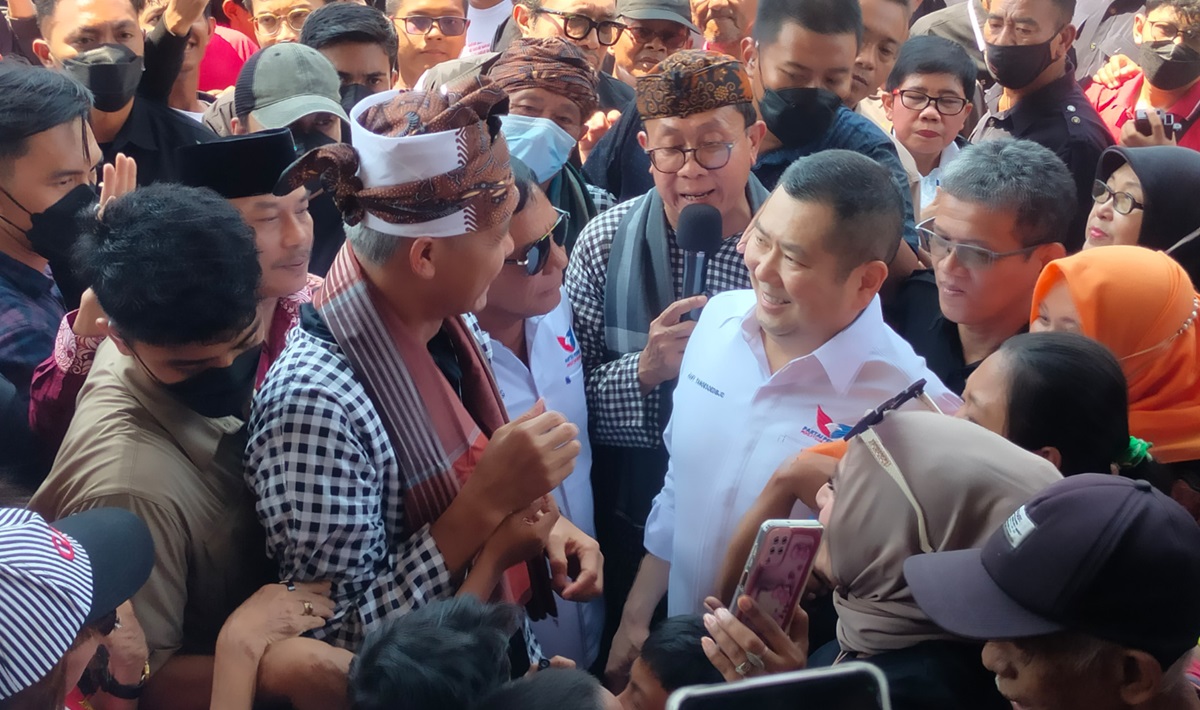 Blusukan ke Pasar di Bekasi, HT Temukan Ketimpangan yang Membuat Daya Beli Masyarakat Turun