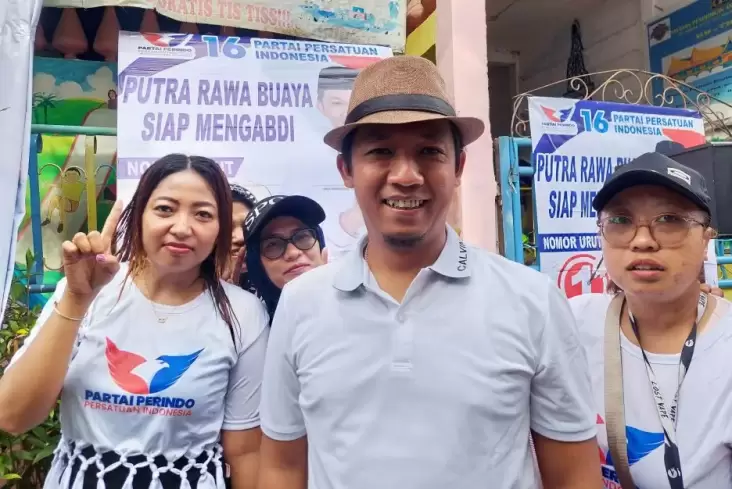 Caleg Partai Perindo Dina Masyusin Sapa Warga Rawa Buaya lewat Senam Sehat 