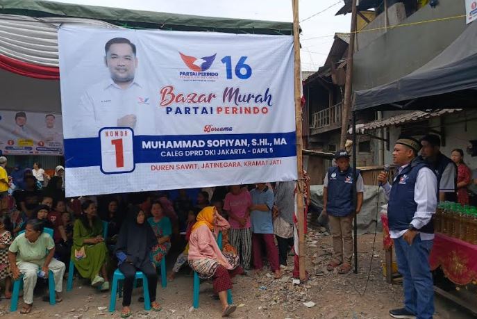 Caleg Partai Perindo Jakarta Dapil 5 Muhammad Sopiyan Gelar Bazar Murah