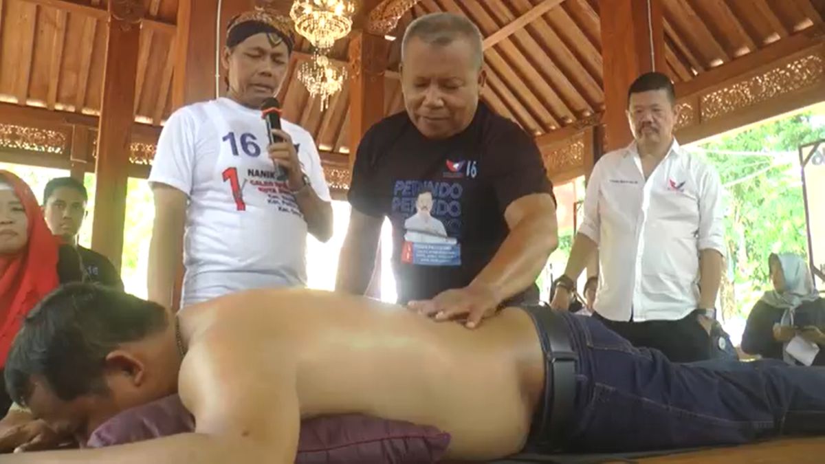 Caleg Partai Perindo Syafril Nasution Gelar Pelatihan Pijat di Semarang