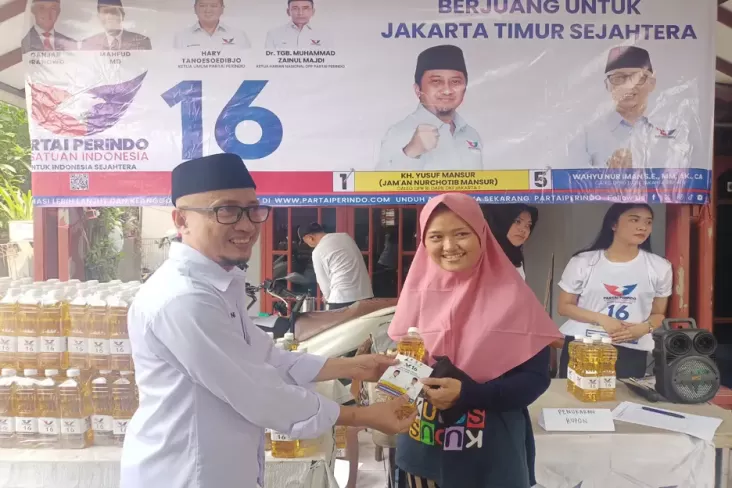 Caleg Partai Perindo Wahyu Perjuangkan Sembako Murah dan Ciptakan Lapangan Pekerjaan 