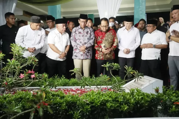 Gelombang Dukungan Kiai untuk Ganjar-Mahfud Terus Berdatangan, HT: Besok Giliran 800 Pimpinan Pondok Pesantren
