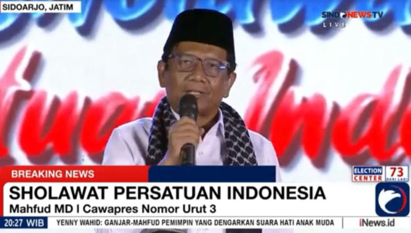 Hadiri Selawat Persatuan Indonesia, Mahfud MD Ajak Ribuan Jemaah Selawat Burdah